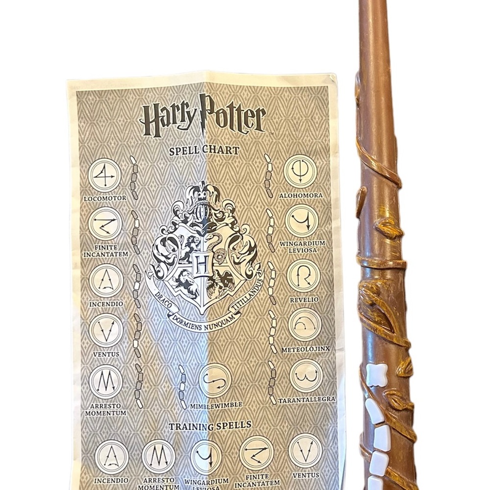 Harry Potter 15” Wizard Training Wand, lights & sound, Hermione Granger version.